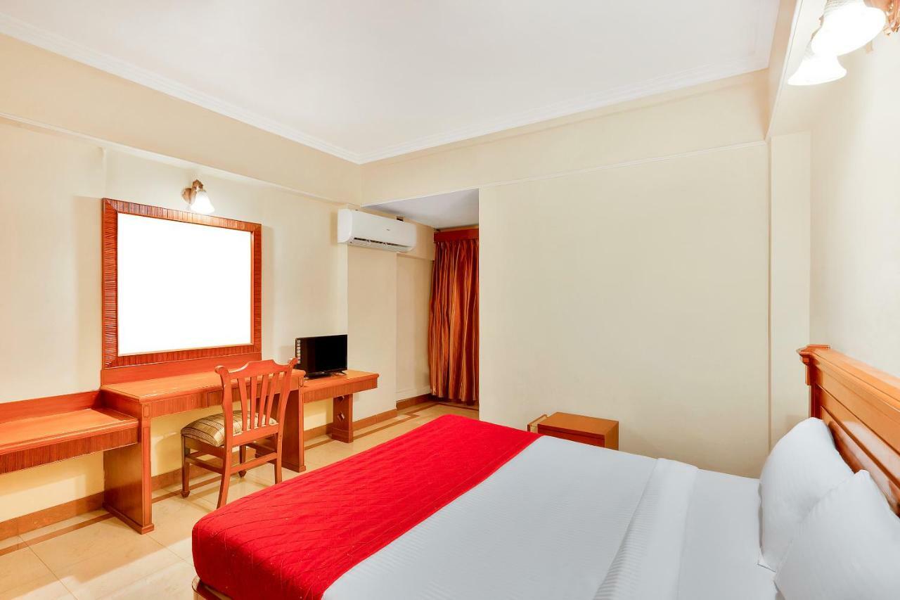 Oyo 10534 Hotel Kanishka Bangalore Eksteriør bilde