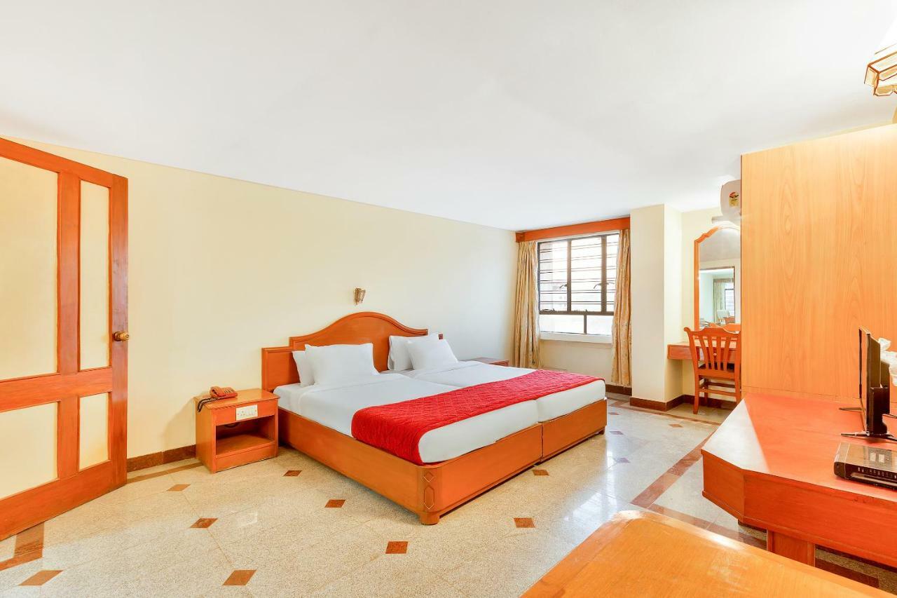 Oyo 10534 Hotel Kanishka Bangalore Eksteriør bilde