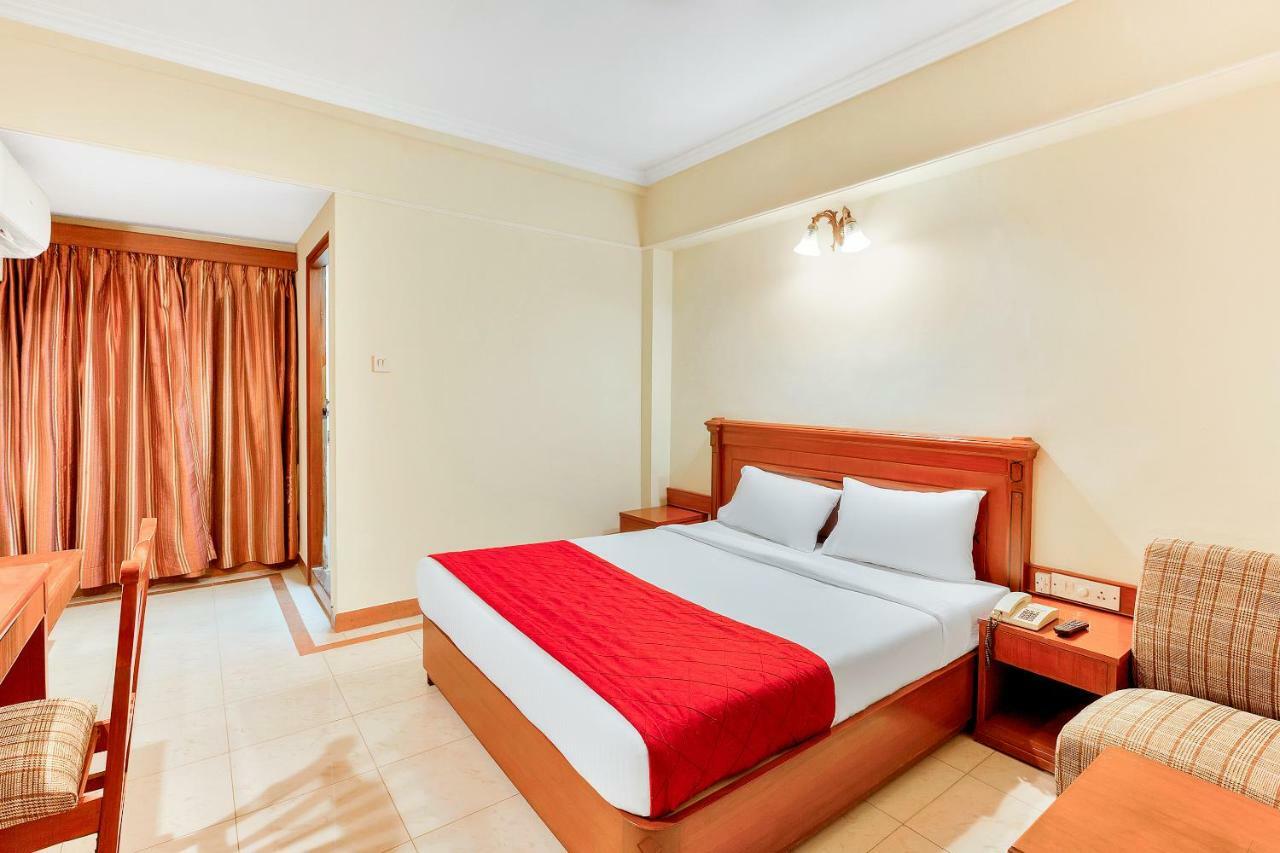 Oyo 10534 Hotel Kanishka Bangalore Eksteriør bilde
