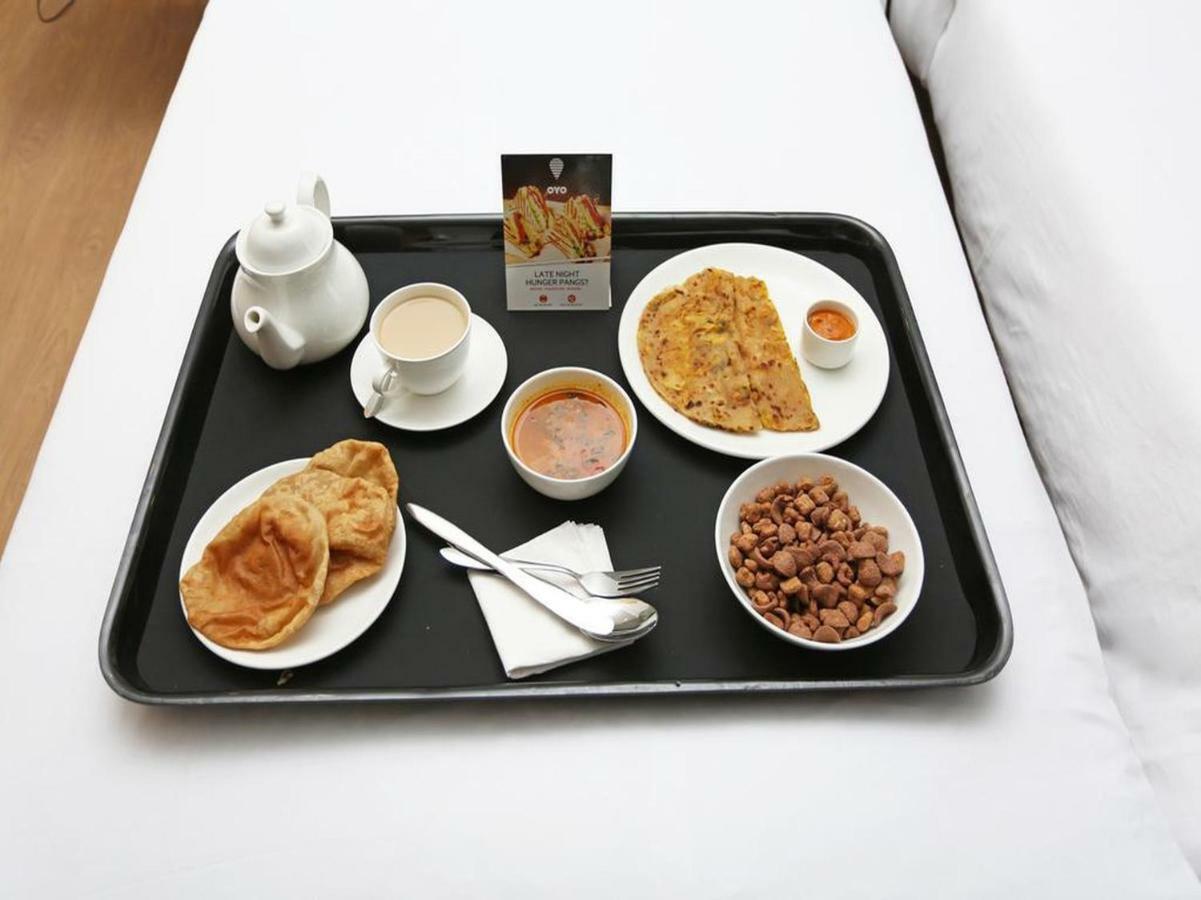 Oyo 10534 Hotel Kanishka Bangalore Eksteriør bilde