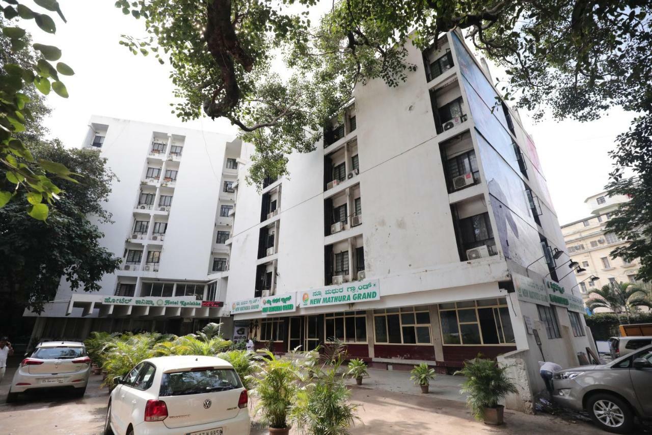 Oyo 10534 Hotel Kanishka Bangalore Eksteriør bilde